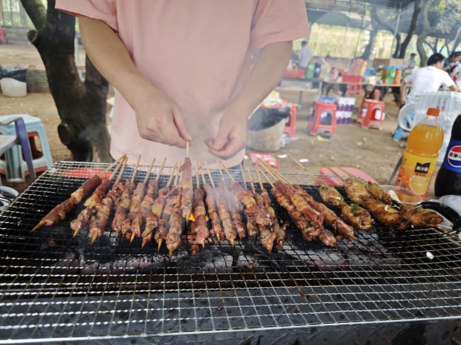 華邦瀛團隊鳳凰山自助燒烤與登山活動圓滿舉行